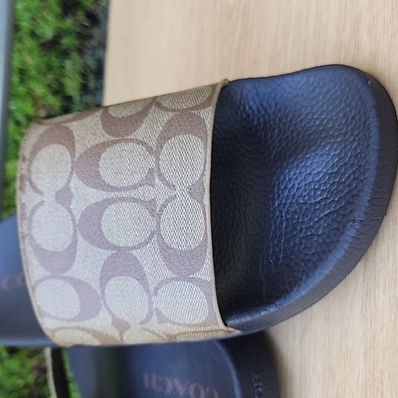 COACH Slides In Signature Canvas Size 11D - Picture 7 of 11